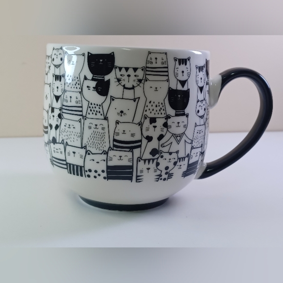Ma Maison Black & White Cats Coffee Mug Tea Cup Kitty Cats Cat Lover - Picture 1 of 7